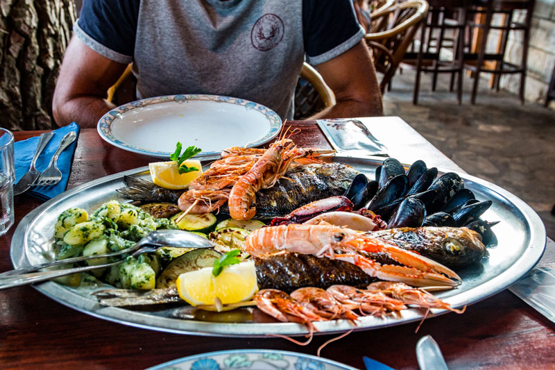 Plato de marisco croata